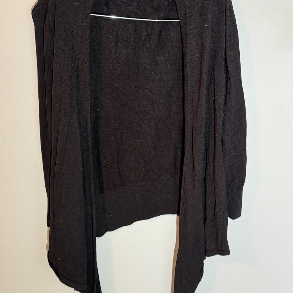 Simply Vera Women's Black Sweater